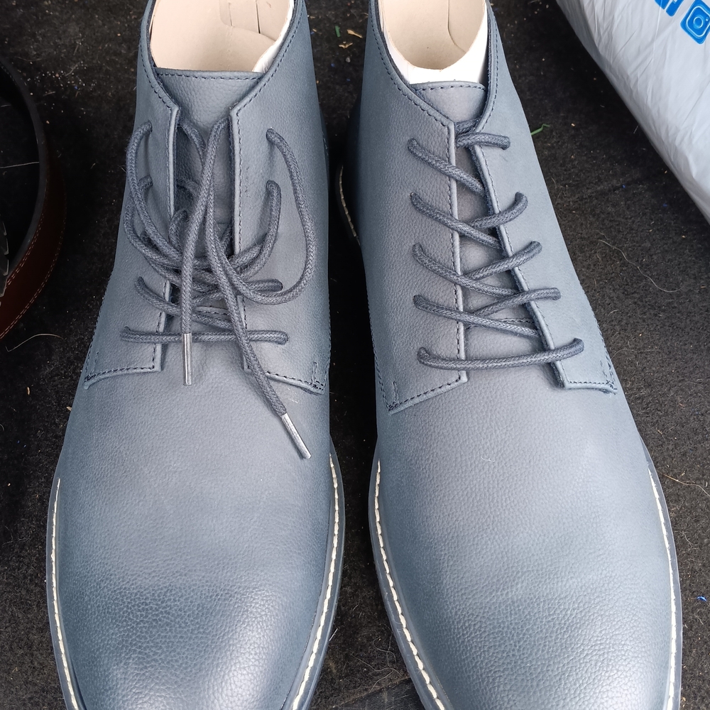 Men's Unlisted Dress Shoes